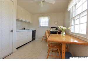 1635 Riverview Ter, Wall, NJ 07719 photo 10