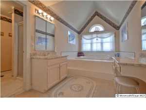 240 Chestnut Dr, North Hanover, NJ 08562 photo 16
