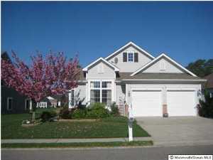 62 Strathmere St, Waretown, NJ 08758 photo 1