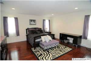 2 Henry St, NJ 07420 photo 7