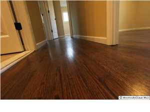 18 Eisenhower Ct, Matawan, NJ 07747 photo 10