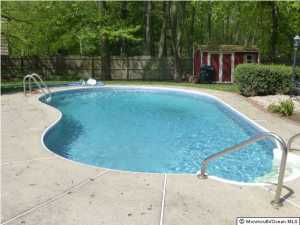 22 Leaf Ln, Matawan, NJ 07747 photo 20