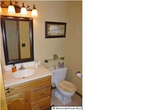 22 Leaf Ln, Matawan, NJ 07747 photo 19