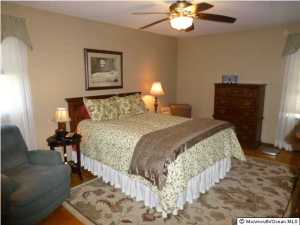 22 Leaf Ln, Matawan, NJ 07747 photo 11
