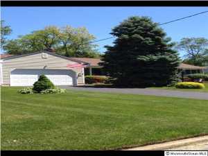 835 William Dr, Brielle, NJ 08730 photo 4