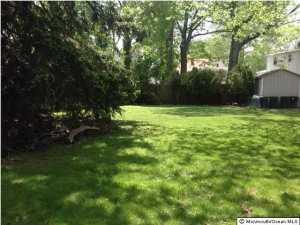 29 Edgewater Dr, Matawan, NJ 07747 photo 5
