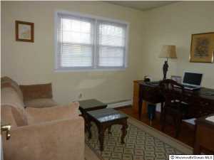 17 Schelly Dr, Middletown, NJ 07748 photo 14