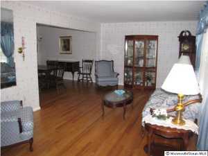 12 Ely Rd, Holmdel, NJ 07733 photo 5