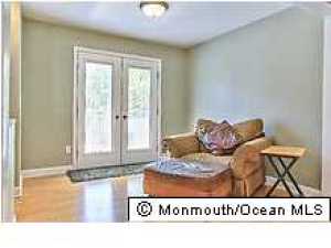 561 Mark Dr, Brick, NJ 08723 photo 10