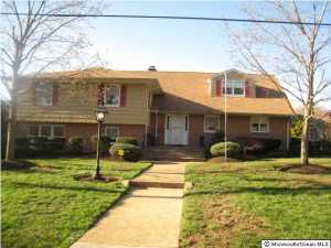 29 Edgemere Dr, Matawan, NJ 07747 photo 19