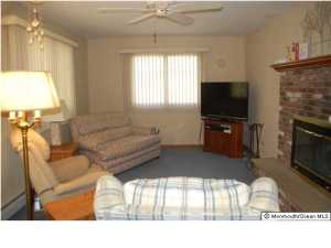 401 Wayne Ave, Pine Beach, NJ 08741 photo 3