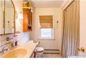 263 Chamone Ave, Middletown, NJ 07748 photo 6