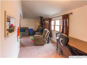 263 Chamone Ave, Middletown, NJ 07748 photo 14