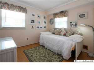 91 N Leonard Ave, Middletown, NJ 07748 photo 13