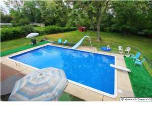 91 N Leonard Ave, Middletown, NJ 07748 photo 2