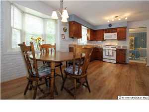 91 N Leonard Ave, Middletown, NJ 07748 photo 5