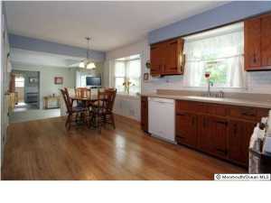 91 N Leonard Ave, Middletown, NJ 07748 photo 6