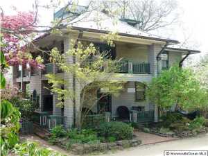 37 E Twin Rd, Middletown, NJ 07748 photo 1