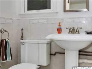 2 E Orchard Ave, Holmdel, NJ 07733 photo 10