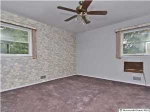 2 E Orchard Ave, Holmdel, NJ 07733 photo 11