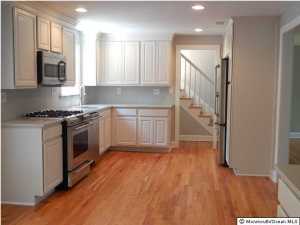 2 Crabapple Ln, Rumson, NJ 07760 photo 2