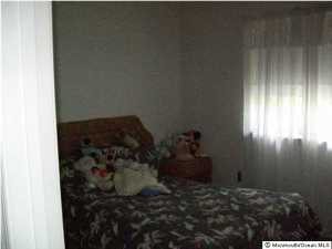 533 Heather Ln, Brick, NJ 08724 photo 20