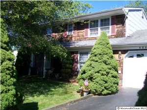 533 Heather Ln, Brick, NJ 08724 photo 1