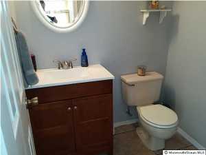 924 Sandra Pl, Brick, NJ 08724 photo 9