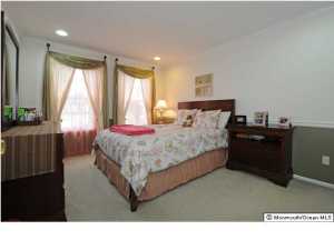 40 Stratton Rd, Matawan, NJ 07747 photo 16