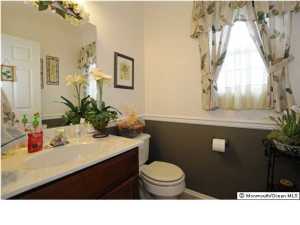 40 Stratton Rd, Matawan, NJ 07747 photo 12