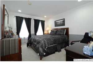 40 Stratton Rd, Matawan, NJ 07747 photo 15