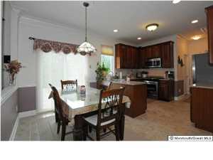 40 Stratton Rd, Matawan, NJ 07747 photo 7
