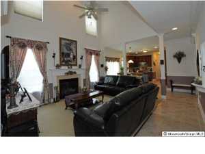 40 Stratton Rd, Matawan, NJ 07747 photo 9