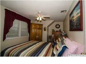 63 Longpoint Dr, Brick, NJ 08723 photo 19