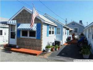 11 3rd Ln, Seaside Park, NJ 08752 photo 1