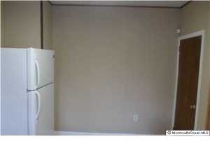 541 Kossuth St, Riverside, NJ 08075 photo 7