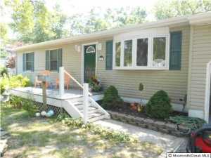 95 Canis Dr, Brick, NJ 08724 photo 2