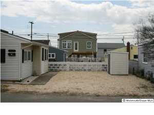 127 Harbor Dr, Lavallette, NJ 08735 photo 4