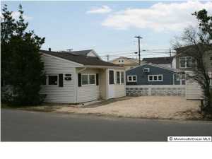 127 Harbor Dr, Lavallette, NJ 08735 photo 3