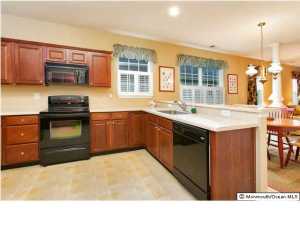 3 Warwick Way, Jackson, NJ 08527 photo 6
