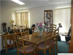 11 Mayapple Dr, Brick, NJ 08724 photo 3