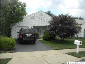 11 Mayapple Dr, Brick, NJ 08724 photo 1