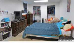 677 Windsor Rd, Brick, NJ 08723 photo 10
