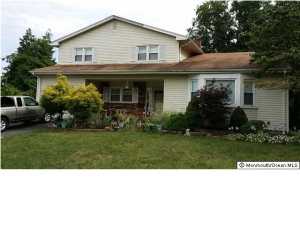 30 Dusko Dr, Parlin, NJ 08859 photo 1