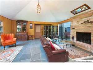 17 Edgewood Rd, Rumson, NJ 07760 photo 3