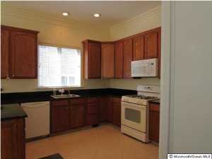 44 Strathmere St, Waretown, NJ 08758 photo 4