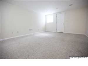 24 Acker Dr, Middletown, NJ 07748 photo 14