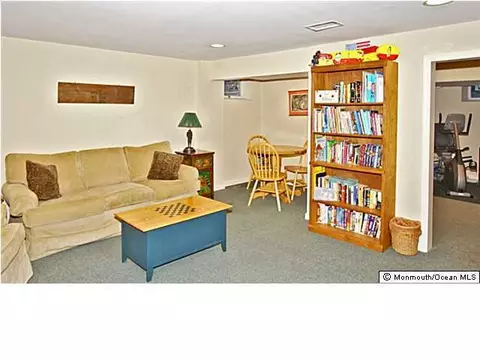 20 Robin Rd, Rumson, NJ 07760 photo 8