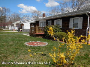 508 Windsor St, Forked River, NJ 08731 photo 2