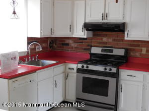 508 Windsor St, Forked River, NJ 08731 photo 9